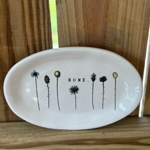 Early Rae Dunn Magenta Home Plate Oval Stemline Flowers Trinket Dish 8.5”L